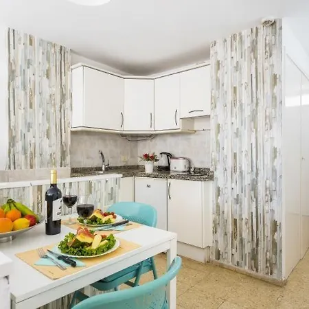 415 Borinquen Ocean View & Free Wifi Apartamento *